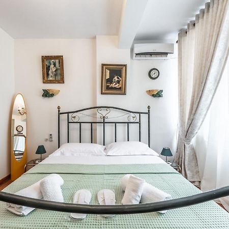 Vintage And Warm 2Br Apartament In Tirana Exterior foto