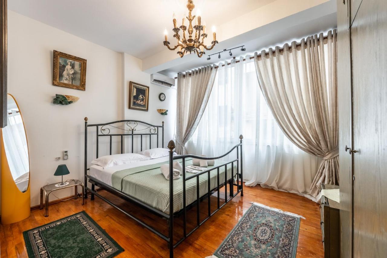 Vintage And Warm 2Br Apartament In Tirana Exterior foto